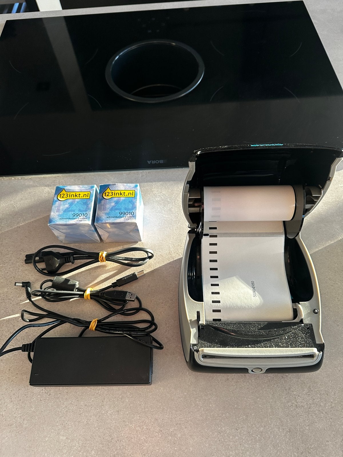 Dymo LabelWriter 4XL Labelprinter + 2 rollen labels, Computers en Software, Labelprinters, Ophalen, Zo goed als nieuw, Etiket