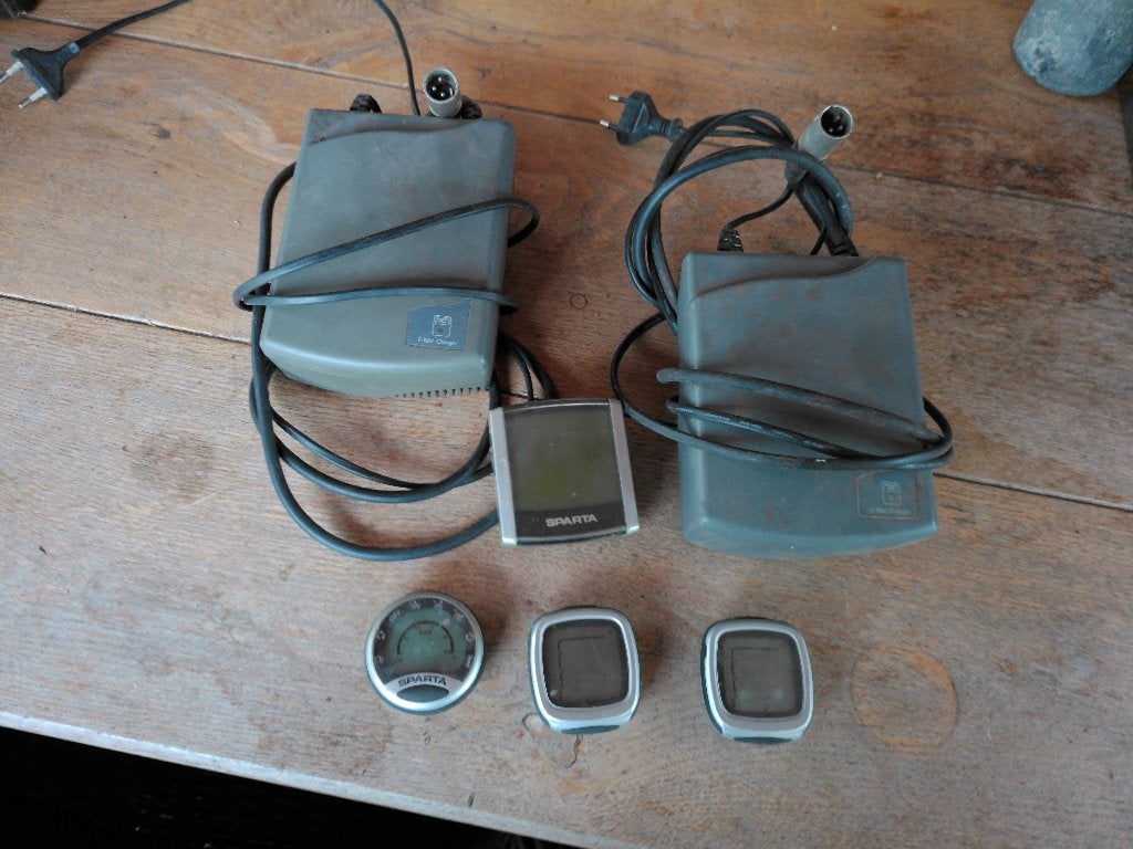 Display`s Batavus/Sparta + acculaders, Fietsen en Brommers, Ophalen of Verzenden, Gebruikt, Elektrische fiets