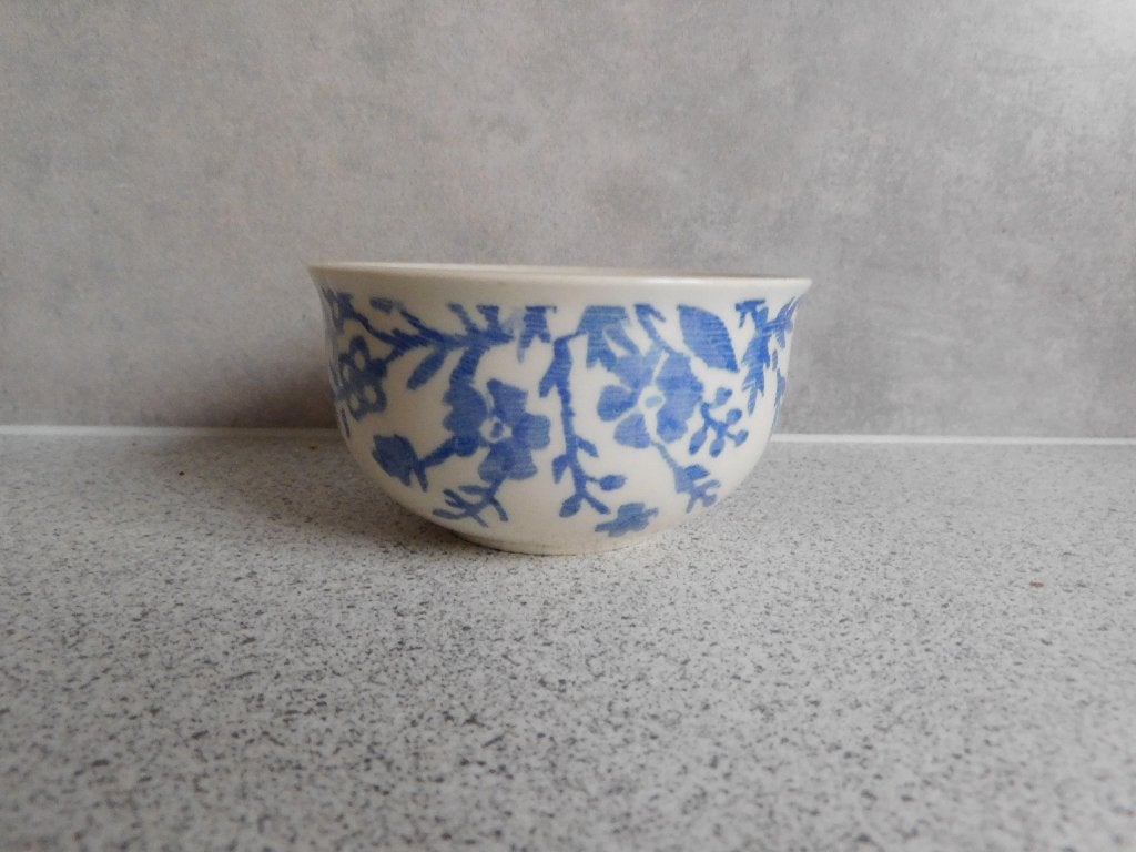 Kom Blauwe Bloemen Claytan Malaysia  - 10 cm, Overige merken, Ophalen of Verzenden, Zo goed als nieuw, Kom(men)