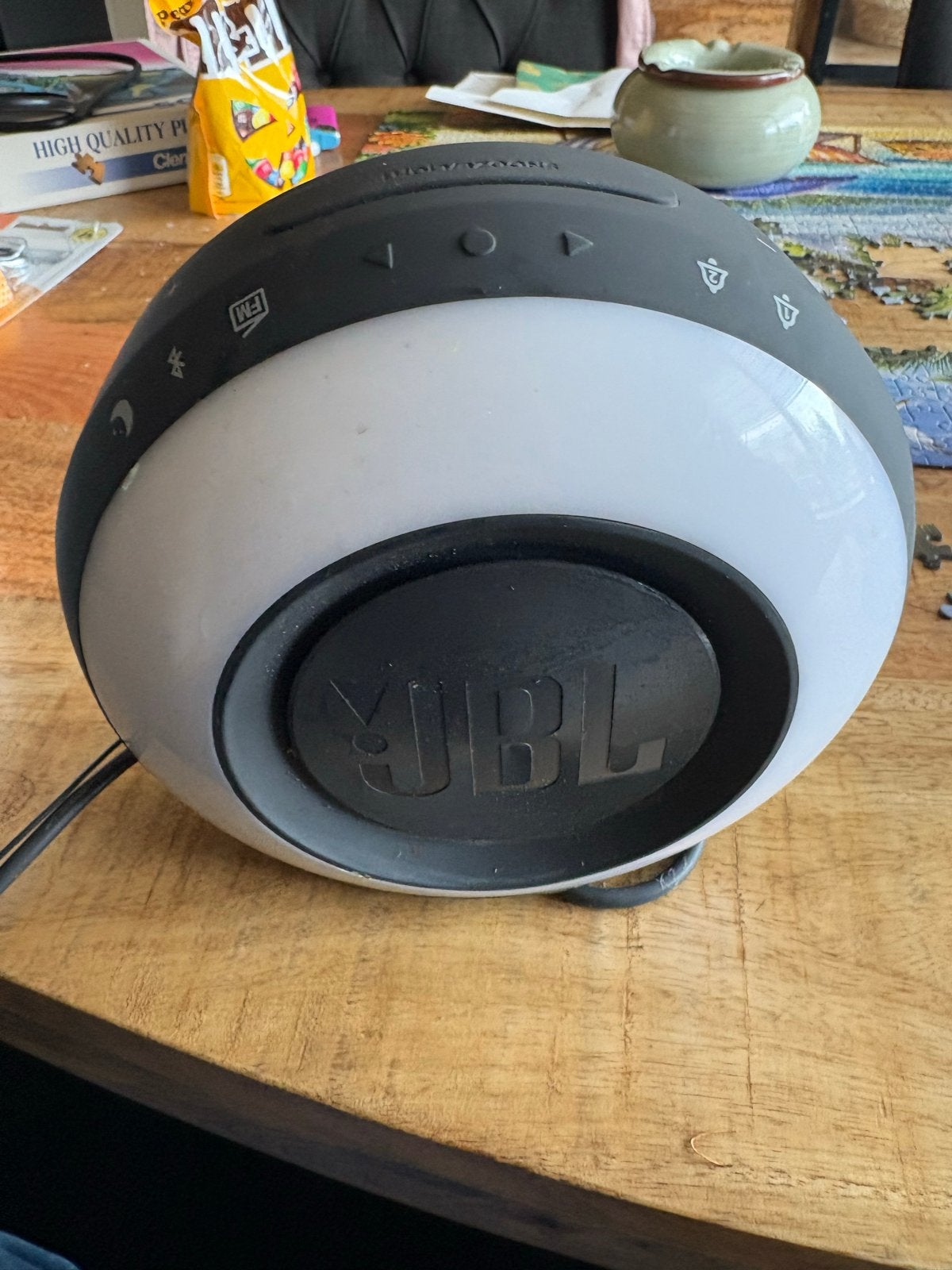 JBL Horizon wekkerradio met Bluetooth en USB-oplaadpoorten, Ophalen of Verzenden, Gebruikt, Radio