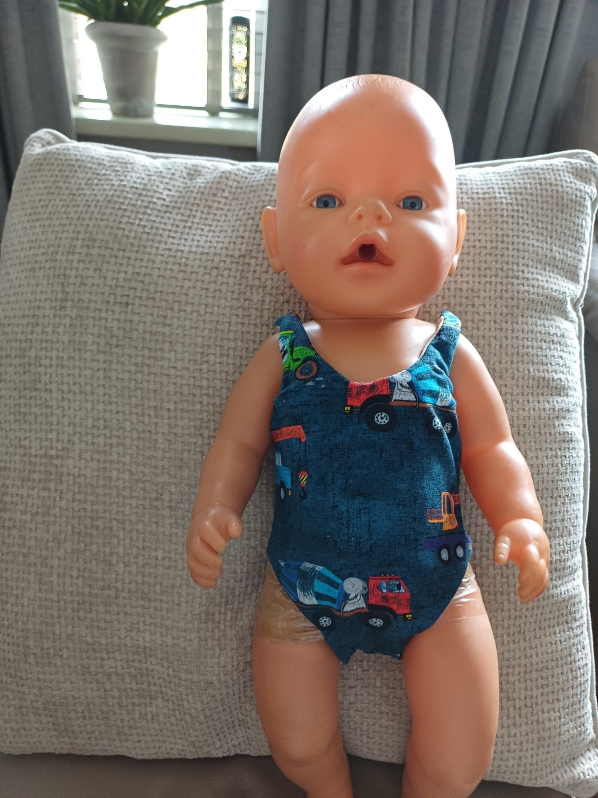 kleertjes voor een pop, Kinderen en Baby's, Speelgoed | Poppen, Ophalen of Verzenden, Nieuw, Babypop