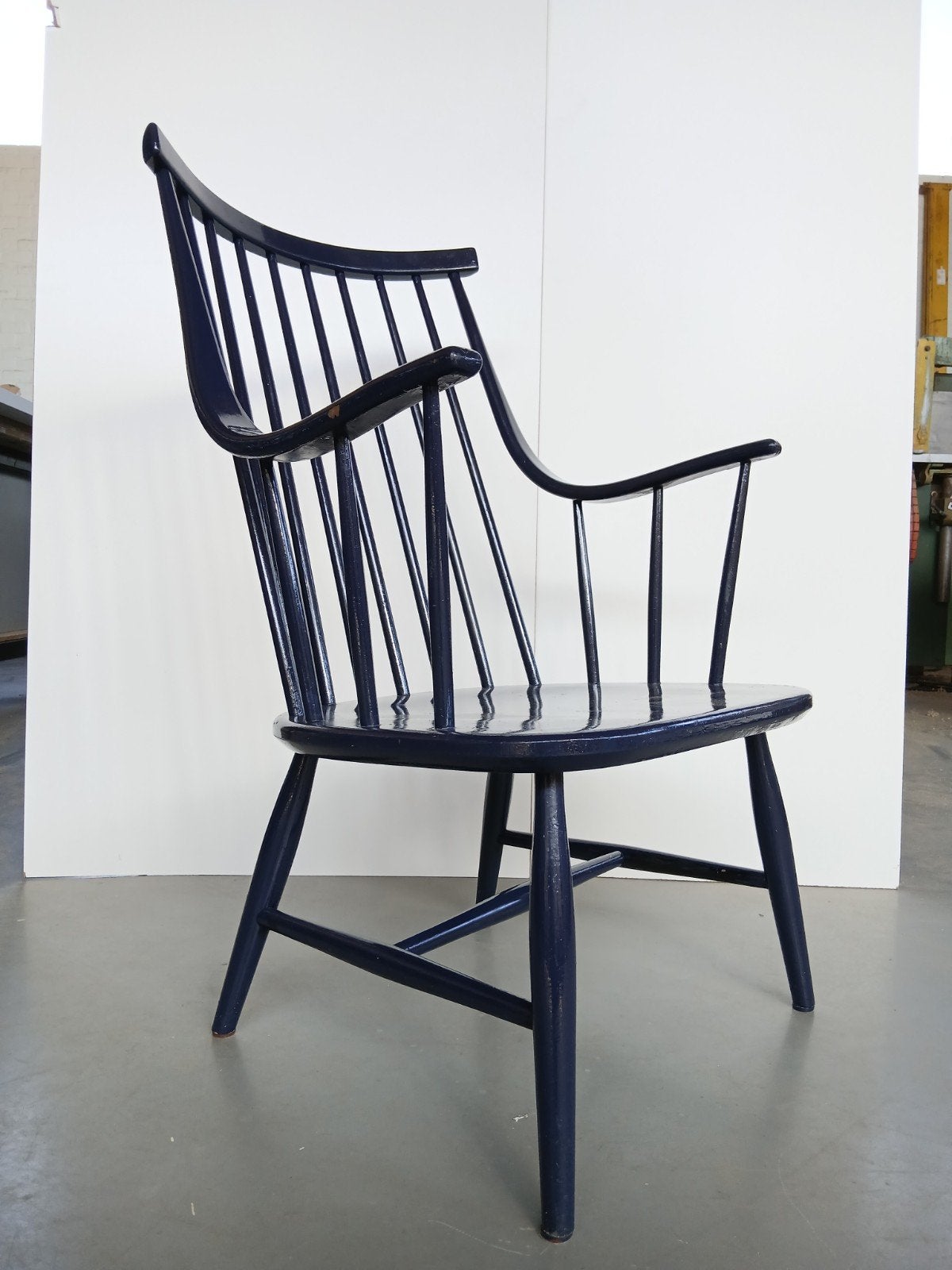 Vintage Lena Larsson Grandessa spijlenstoel Nesto stoel, Huis en Inrichting, Stoelen, Ophalen, Eén