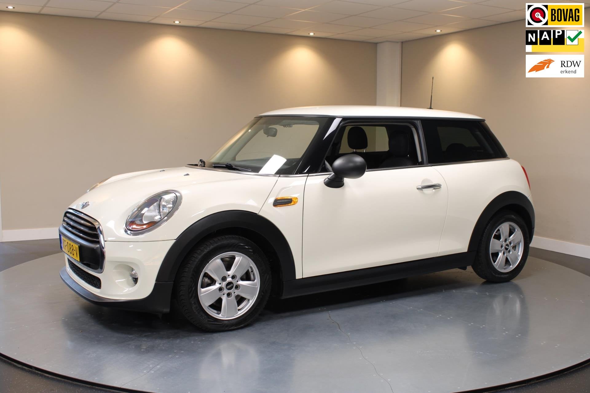 Mini Mini 1.2 One Salt *2de Eigenaar* Origineel NL|Airco|NAP, Auto's, Gebruikt, Euro 6, 4 stoelen, 1198 cc