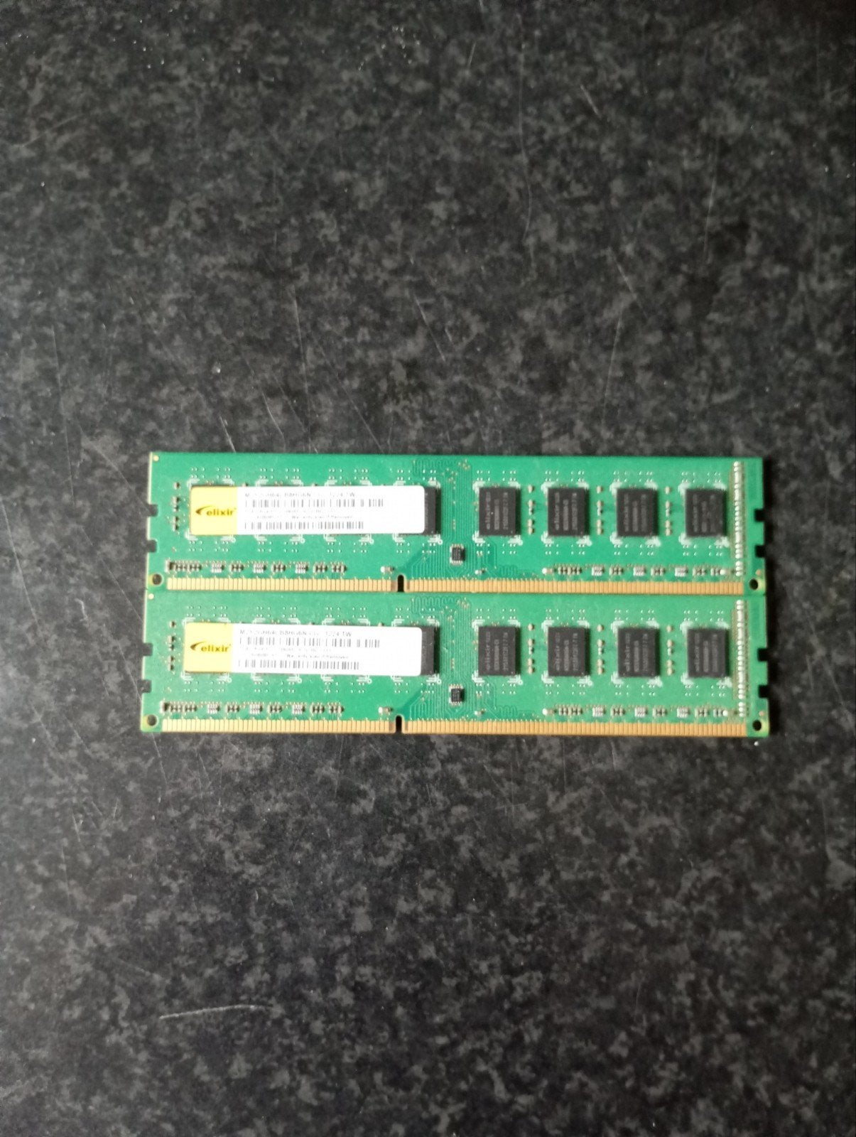 Elixir 2x2GB DDR3 RAM Geheugen (PC3-10600U), Gebruikt, DDR3, Ophalen of Verzenden, Desktop