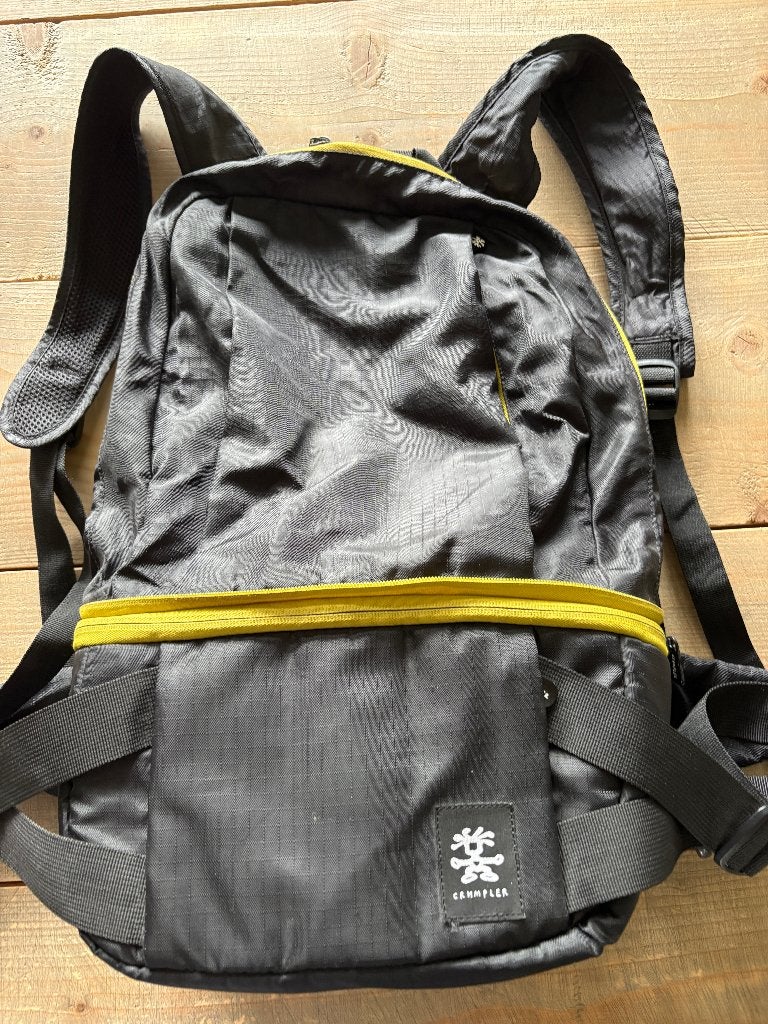 Crumpler cameratas rugzak tevens om te bouwen naar heuptas, Gebruikt, Rugtas, Ophalen of Verzenden, Zwart