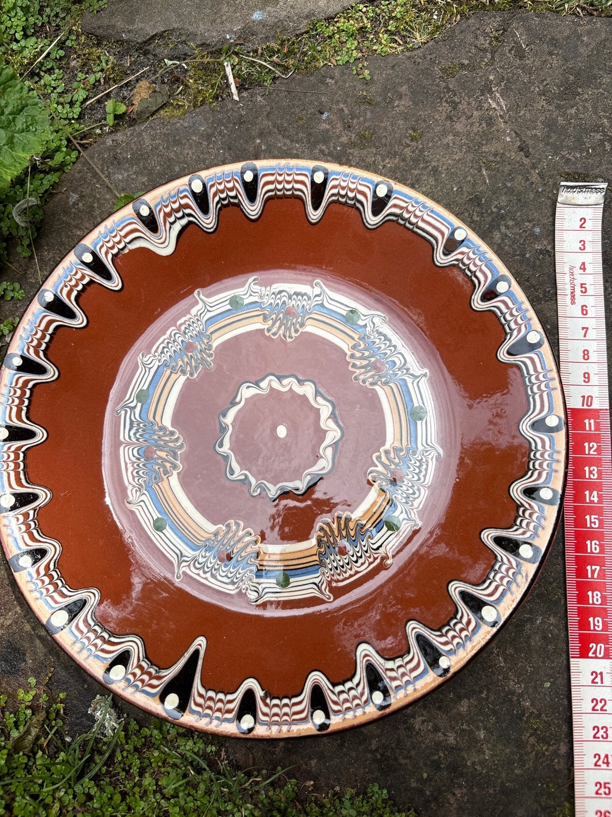 Vintage Bulgaarse Trojaanse Aardewerk Sierplaat, Antiek en Kunst, Ophalen of Verzenden