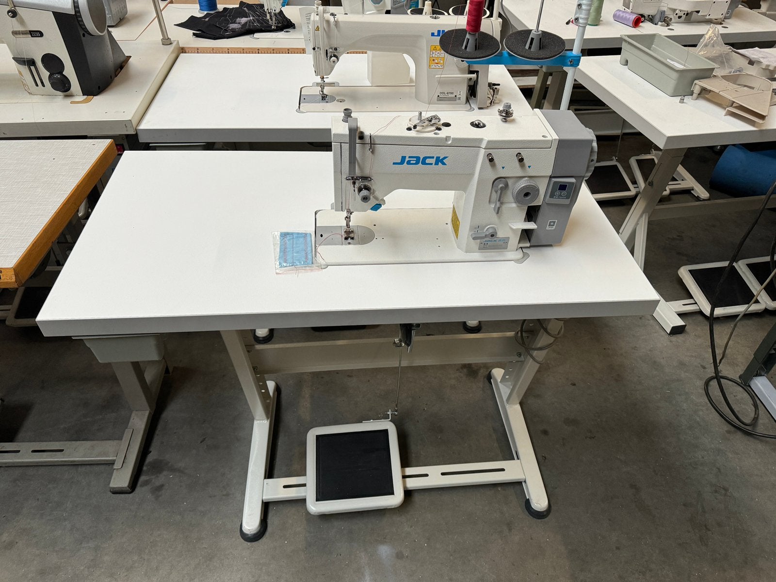 Industriele naaimachine jack u20 zigzag + rechtstik 220v, Overige merken, Nieuw, Jack, Ophalen of Verzenden