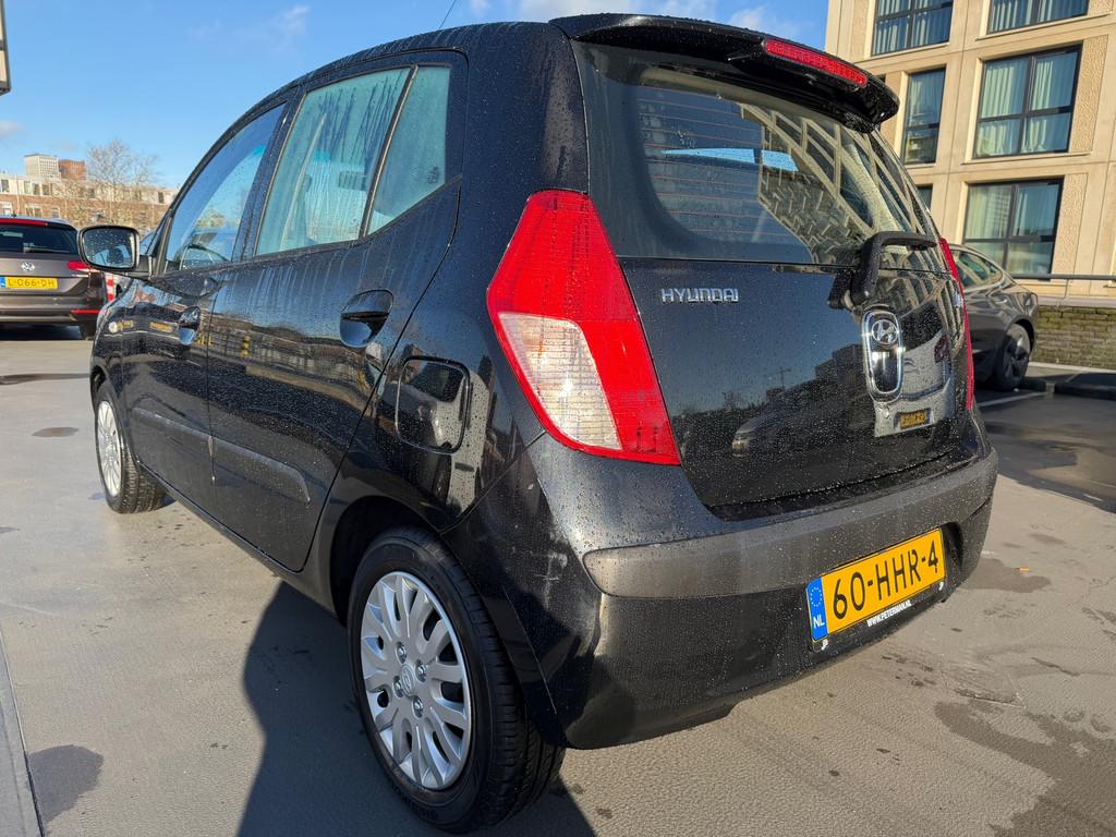 Hyundai I10 1.1 Dynamic AUTOMAAT Elektrisch Ramen Afstandbed, Gebruikt, 31 €/maand, 4 cilinders, Zwart