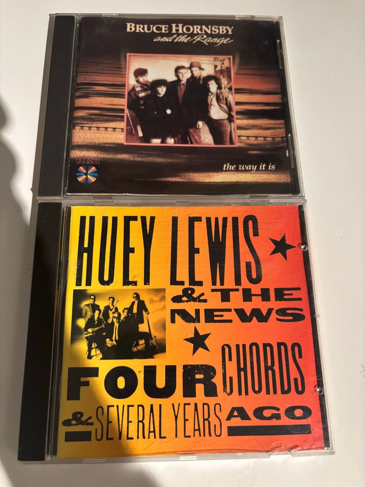 Bruce Hornsby & Huey Lewis 2 CD's, Ophalen of Verzenden, Pop, Album, Inclusief doosje