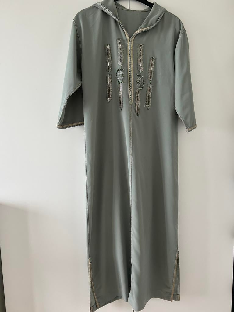 Mintgroene jelebba te koop, Ophalen of Verzenden, Zo goed als nieuw, Groen, Boven de knie