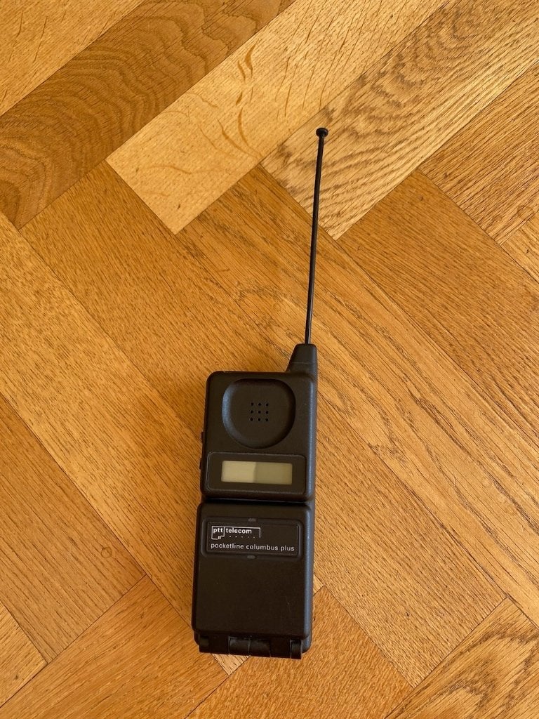 Vintage PTT Pocketline Columbus Plus (Motorola) mobiel, Gebruikt, Geen camera, Zwart, Ophalen of Verzenden