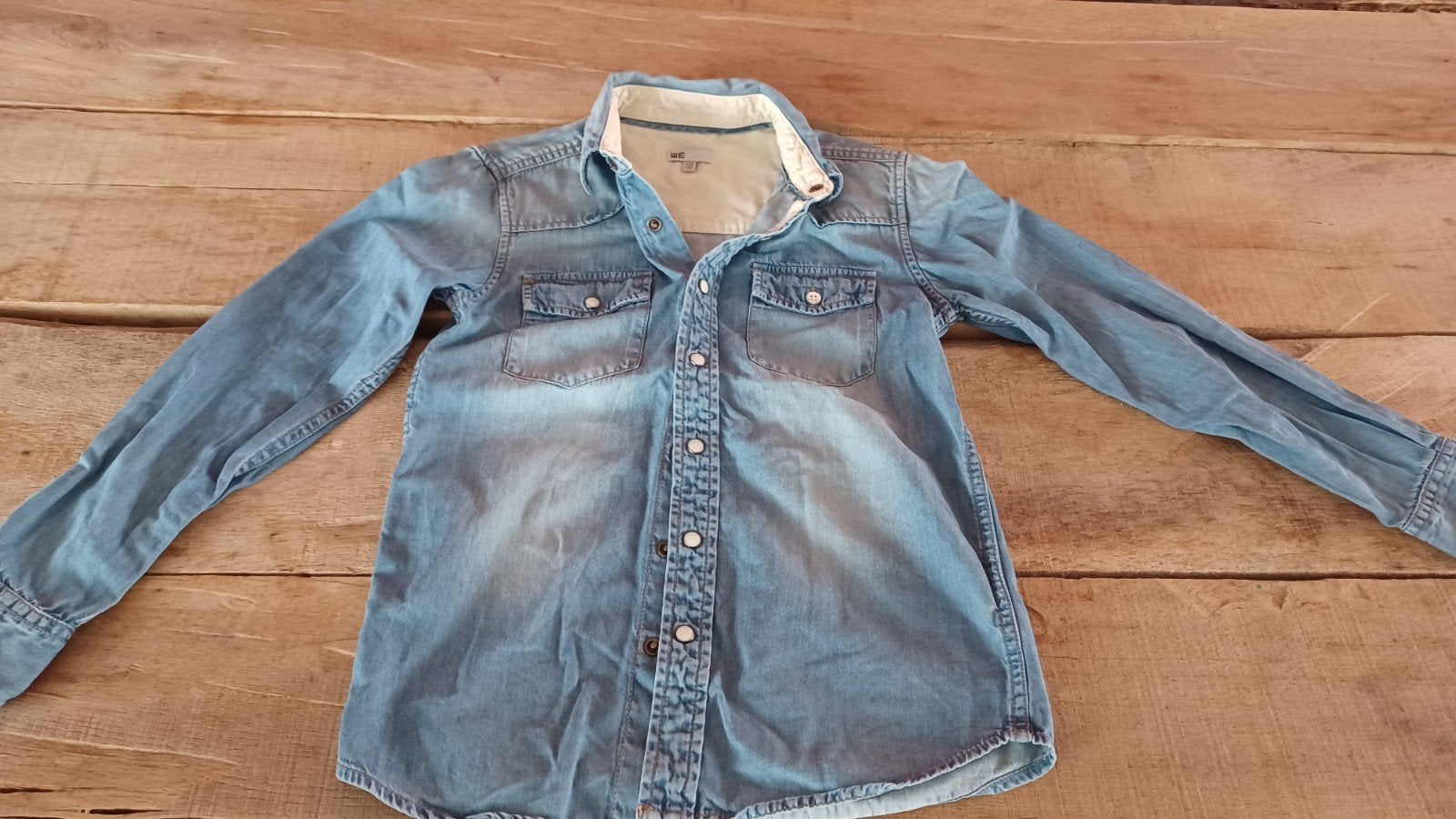 Stoer spijkeroverhemd WE Fashion maat 134/140, Kinderen en Baby's, Ophalen, Gebruikt, Jongen of Meisje, Overhemd of Blouse