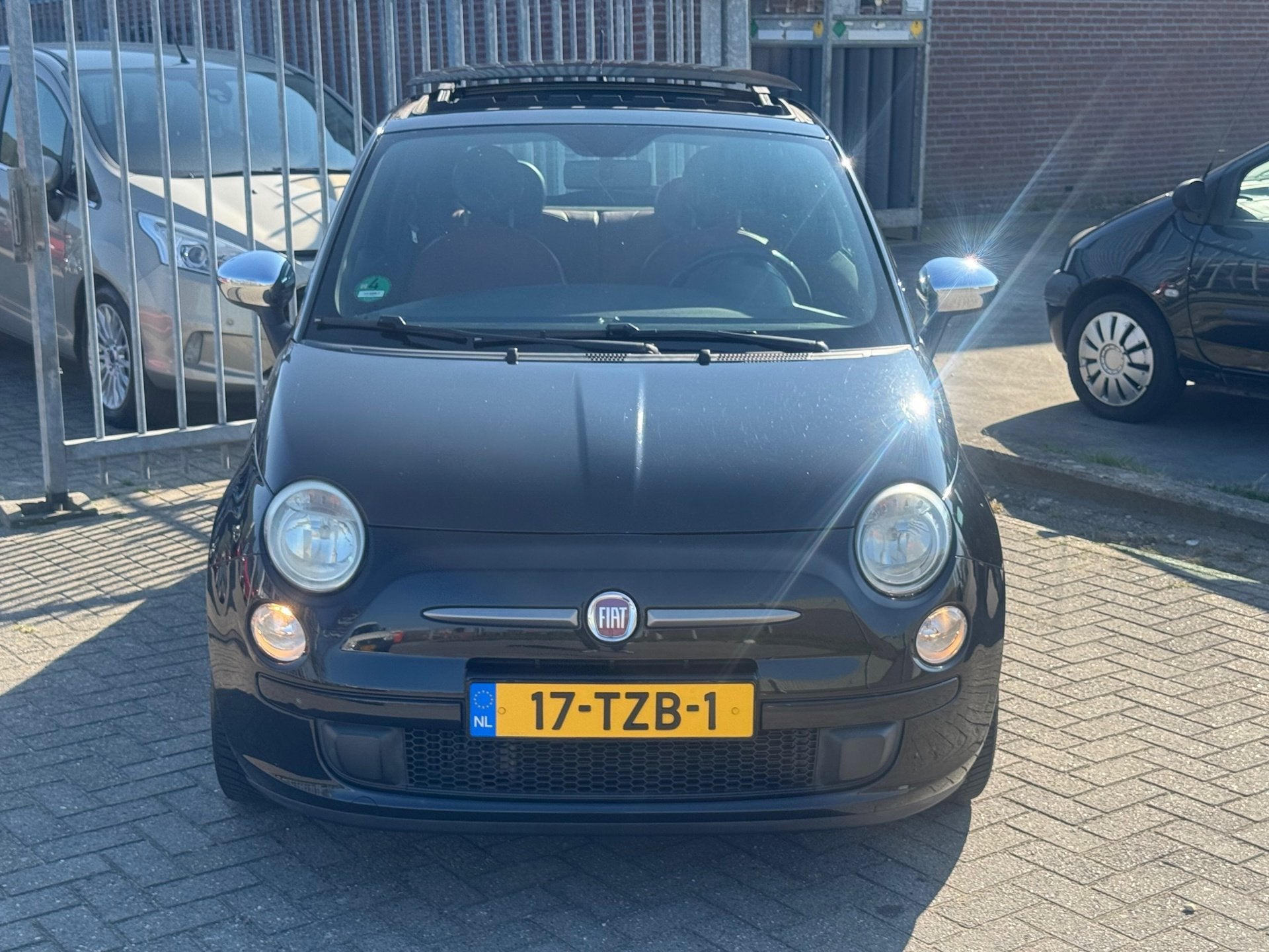 Fiat 500 0.9 TwinAir Plus Abarth NL AUTO NAP! Pano schuif l, Auto's, Voorwielaandrijving, Euro 5, 86 pk, Gebruikt