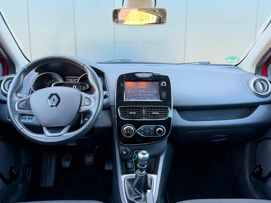 Renault Clio 1.2 TCe Limited | CRUISE | BLUETOOTH | NAVI, Voorwielaandrijving, Gebruikt, Zwart, 4 cilinders