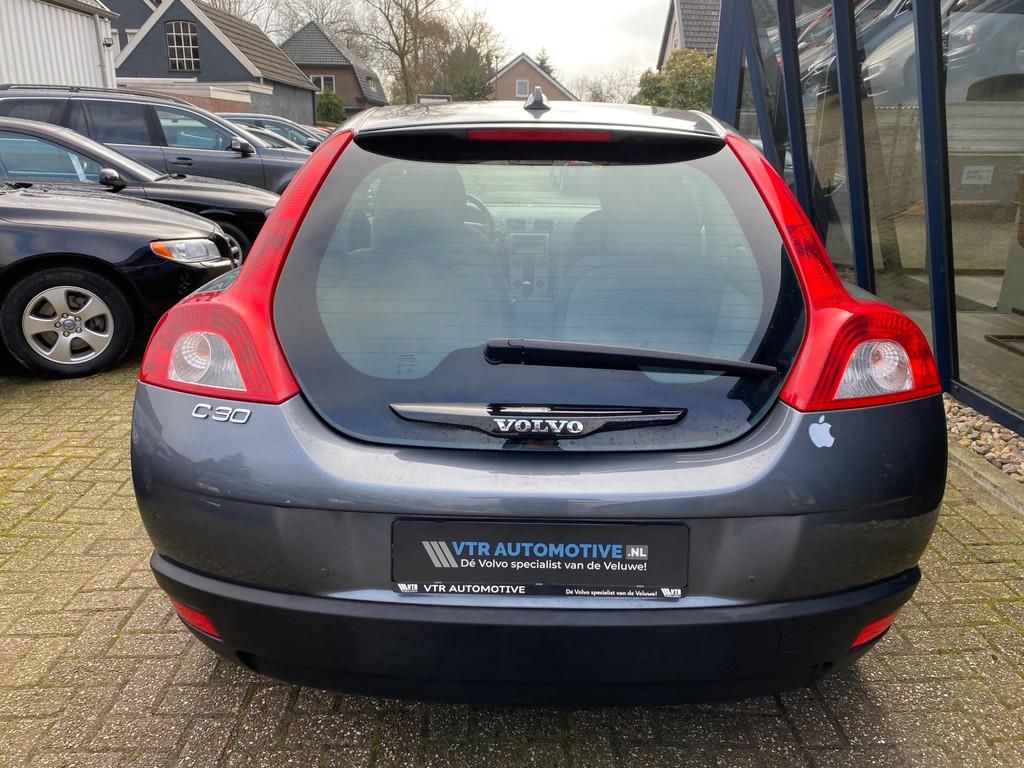 Volvo C30 2.4i Kinetic 170PK Automaat Youngtimer, Gebruikt, 4 stoelen, Bedrijf, 2435 cc