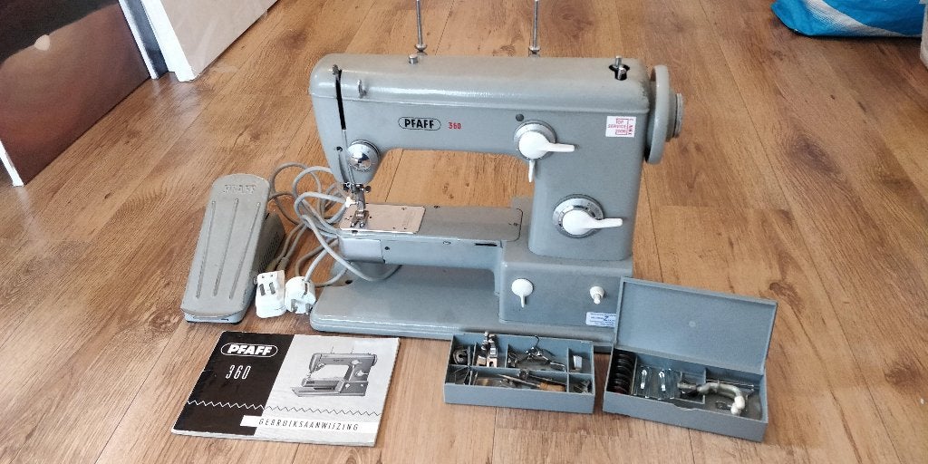Pfaff 360, Ophalen, Gebruikt, Naaimachine, Pfaff