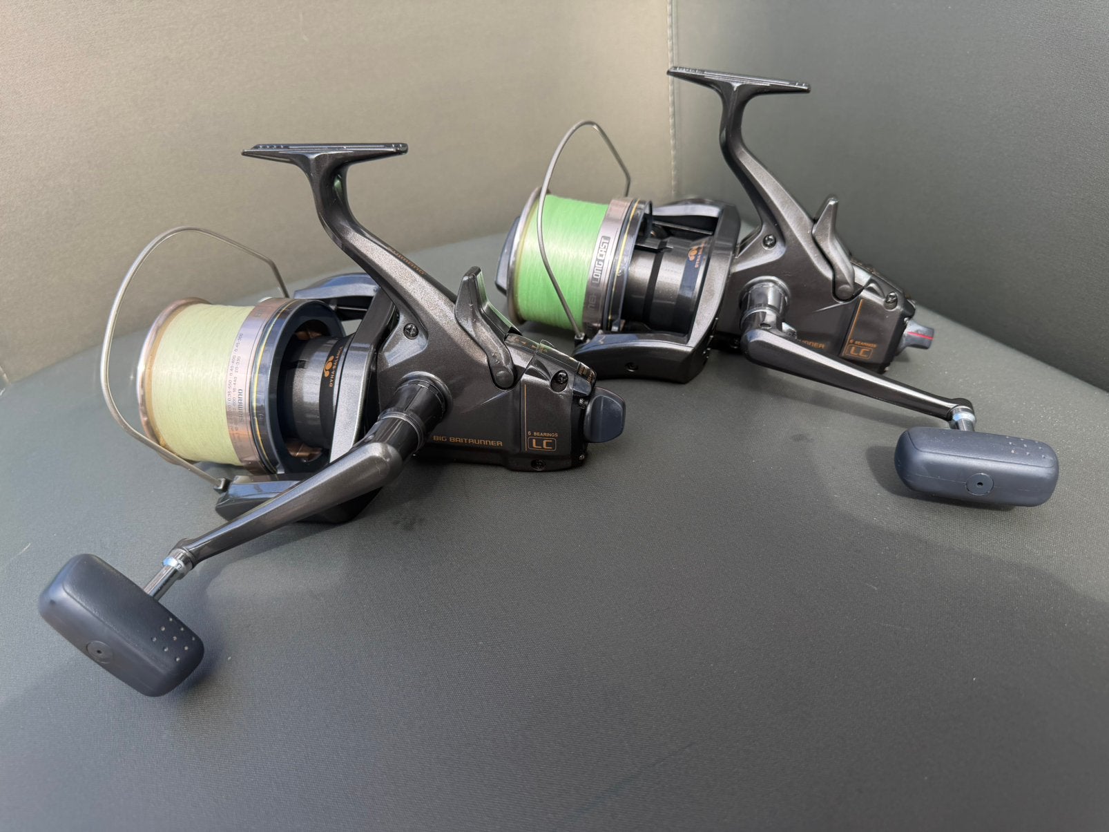 Shimano LC baitrunners 2 stuks netjes, Watersport en Boten, Hengelsport | Karpervissen, Ophalen, Zo goed als nieuw, Molen
