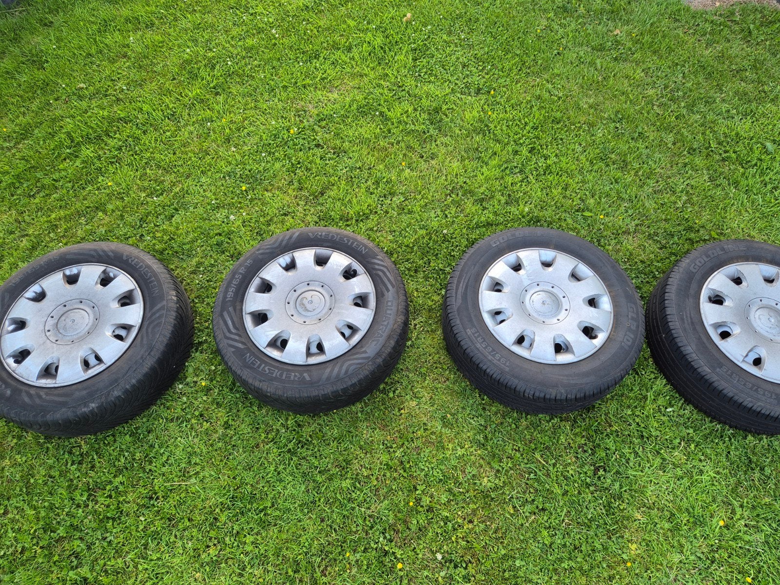 Caddy Stalen Wielen Set met Zomer- en All-Season Banden, Ophalen of Verzenden, Bestelwagen, Zomerbanden