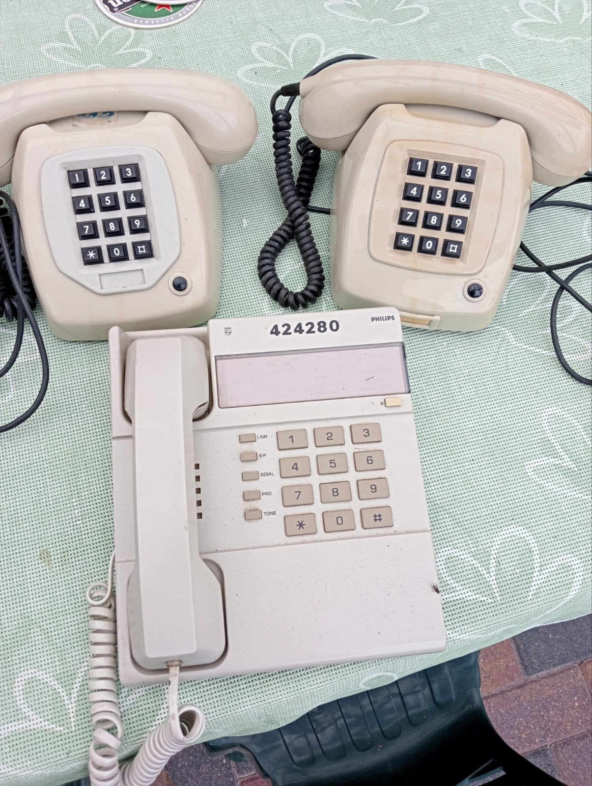Telefoons, Ophalen