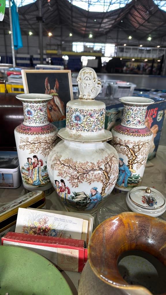 Set van 3 Chinese vazen en pot met deksel, Ophalen of Verzenden