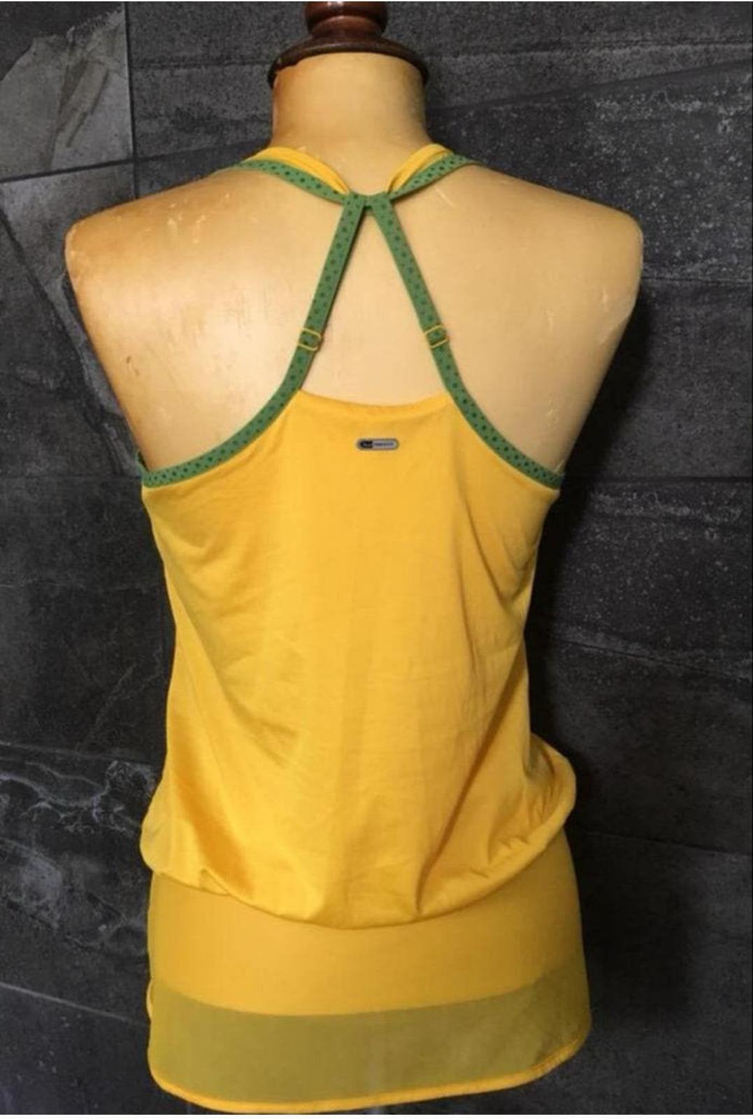 Golden top met voering extravagant sporttop Puma Nieuw, Kleding | Dames, Maat 38/40 (M), Geel, Nieuw, Ophalen of Verzenden