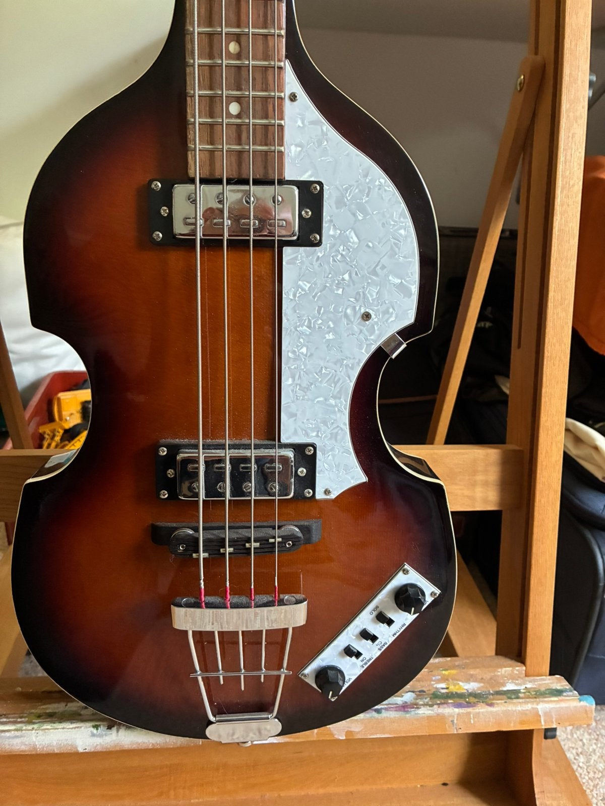 Hofner vioolbas, Ophalen, Nieuw, Elektrisch