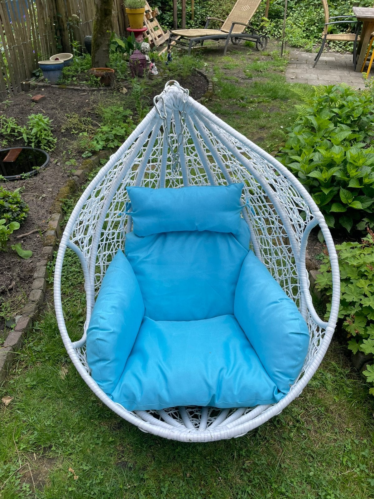 Leuke hangstoel wit met blauwe kussens, Ophalen