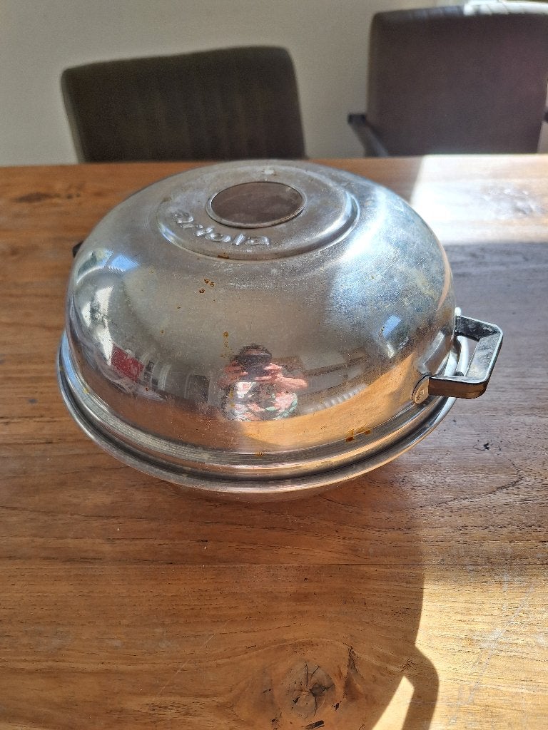 Mooie wonderpan vijfdelig, Huis en Inrichting, Ophalen, Aluminium, Pannenset, Zo goed als nieuw