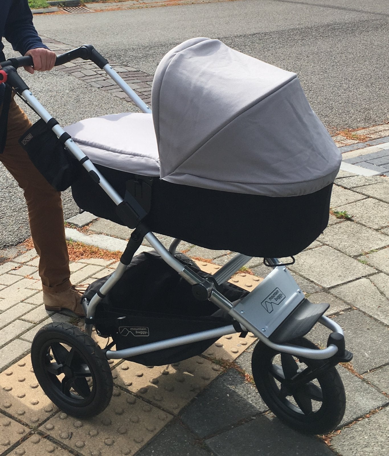 Mountain buggy Urban Jungle - REISWIEG model 2017, Ophalen, Zo goed als nieuw, Overige merken