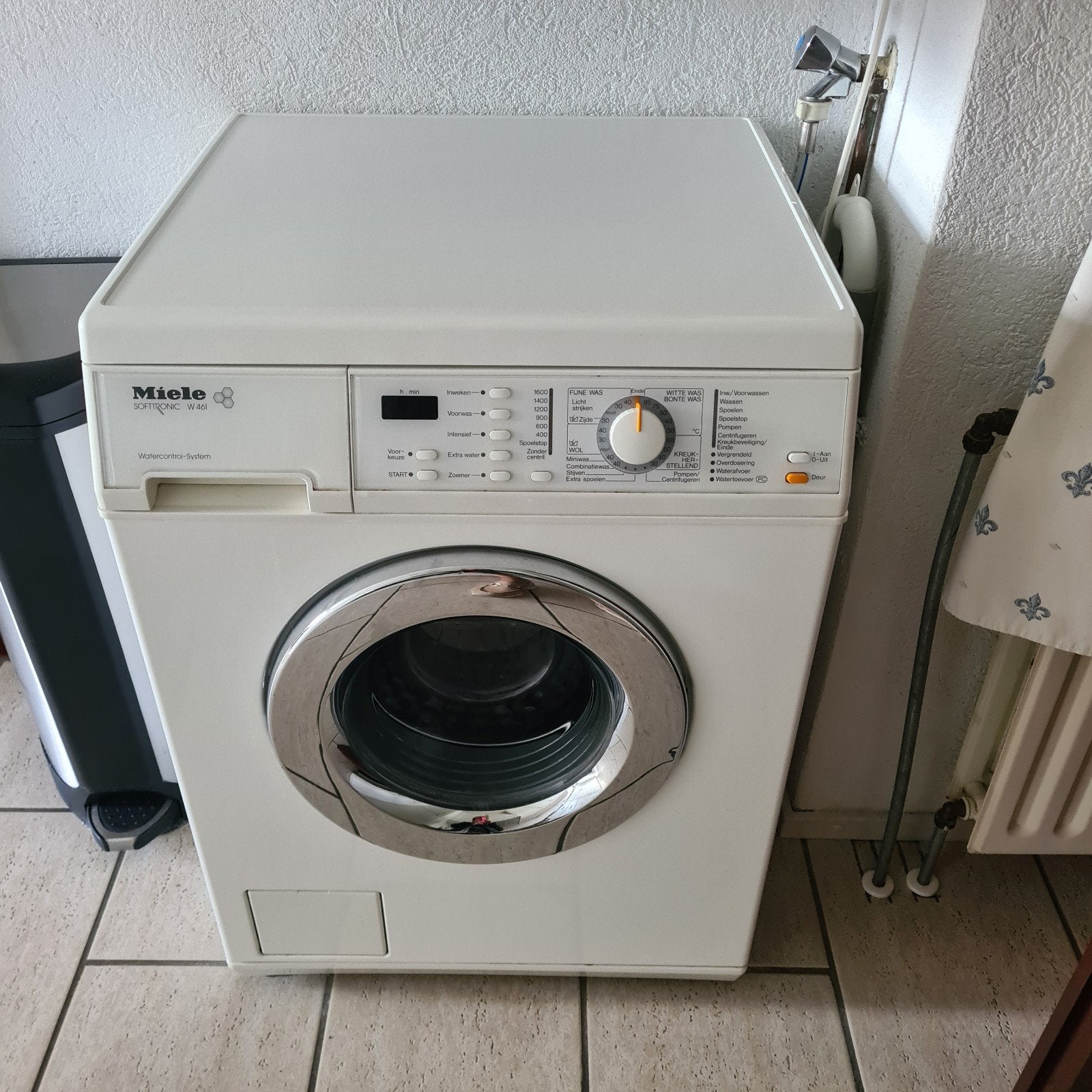 Miele Softtronic W 461 Wasmachine 1600 toeren 5 kg, Ophalen of Verzenden