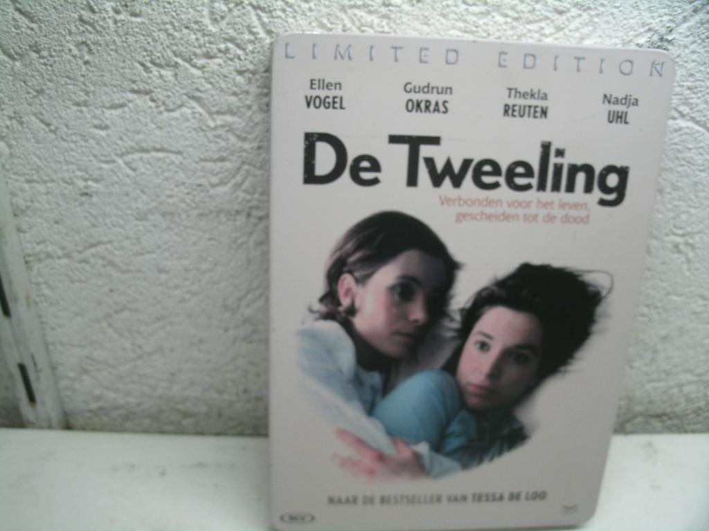 dvd 188b de tweeling blik verpakking 2002, Alle leeftijden, Ophalen of Verzenden, Zo goed als nieuw