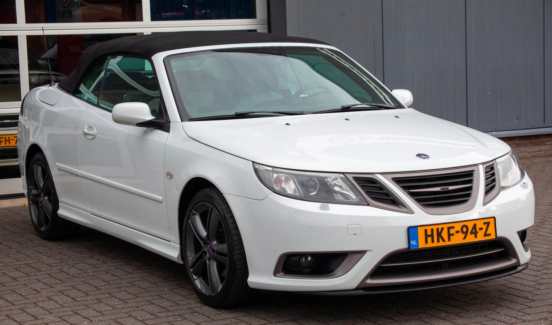 Saab 9-3 Cabrio 1.8t Vector TX uitgevoerd, Auto's, Saab, 1998 cc, Gebruikt, Zwart, 4 cilinders