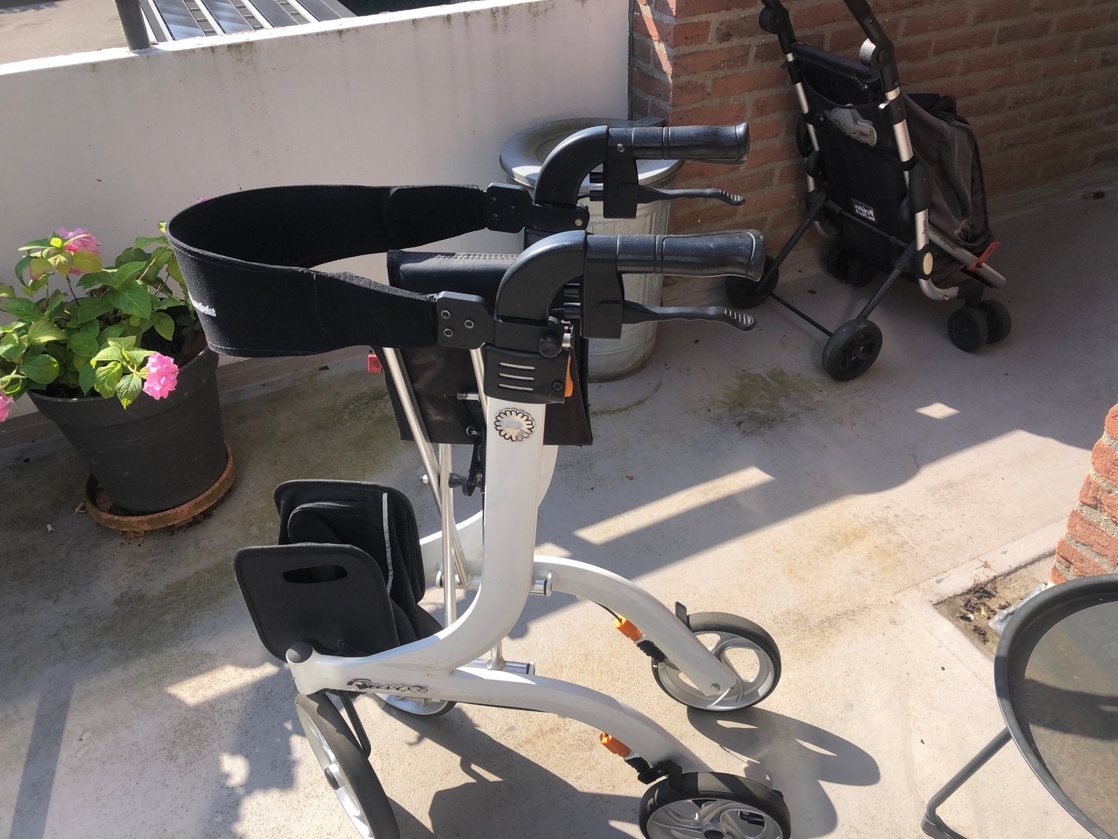 Buiten rollator, Diversen, Rollators, Ophalen, Opvouwbaar, Gebruikt