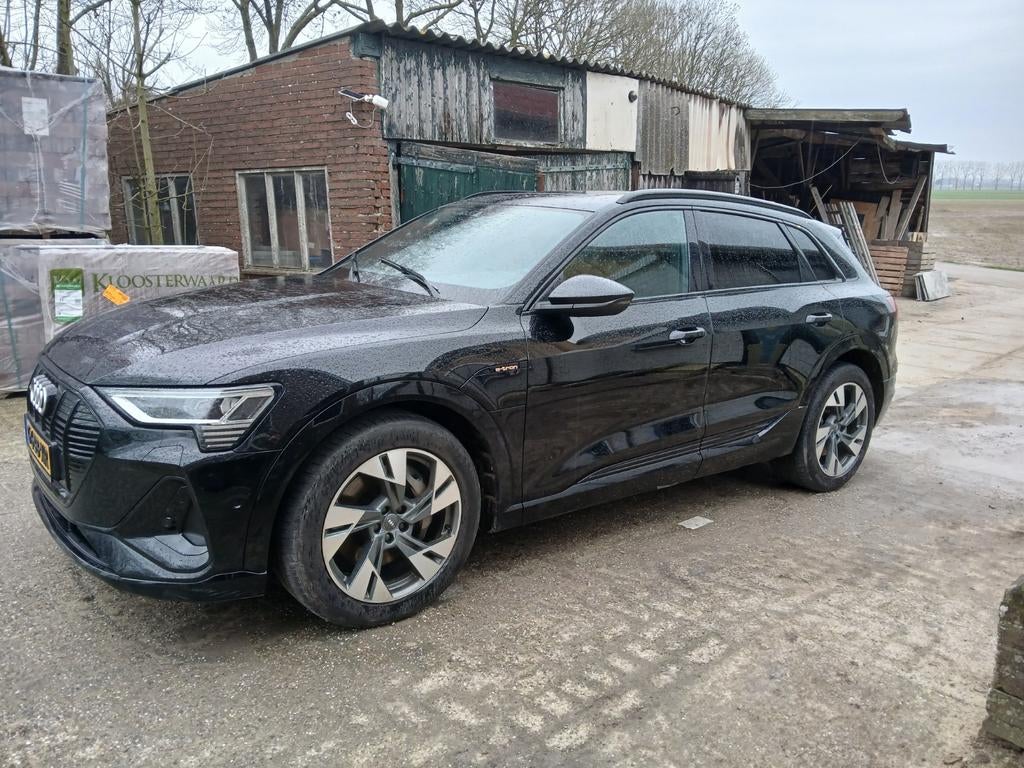 Audi e-tron 50 Quattro 313pk 2020 Zwart, Automaat, 1800 kg, Zwart, 124 €/maand