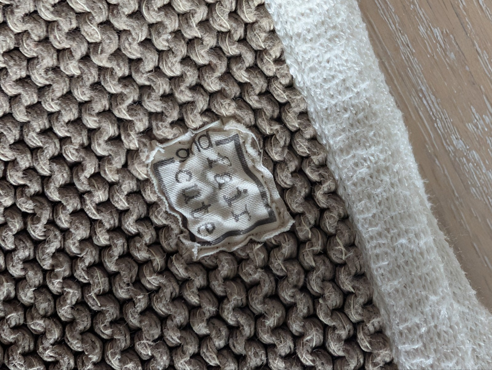 Baby Gehaakte wiegdeken Fair and Cute Taupe in goede staat., Zo goed als nieuw, Wit, Deken, Overige merken