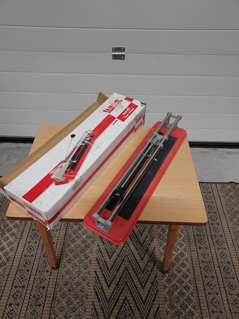 Tegelsnijder van het merk base line, model 400mm, Doe-het-zelf en Verbouw, Gereedschap | Handgereedschap, Ophalen of Verzenden