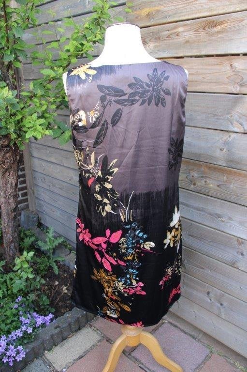 Jurk grijs/ zwart/ kleur K-Design mt XXL Vaste prijs, K-design, Zwart, Maat 46/48 (XL) of groter, Ophalen of Verzenden