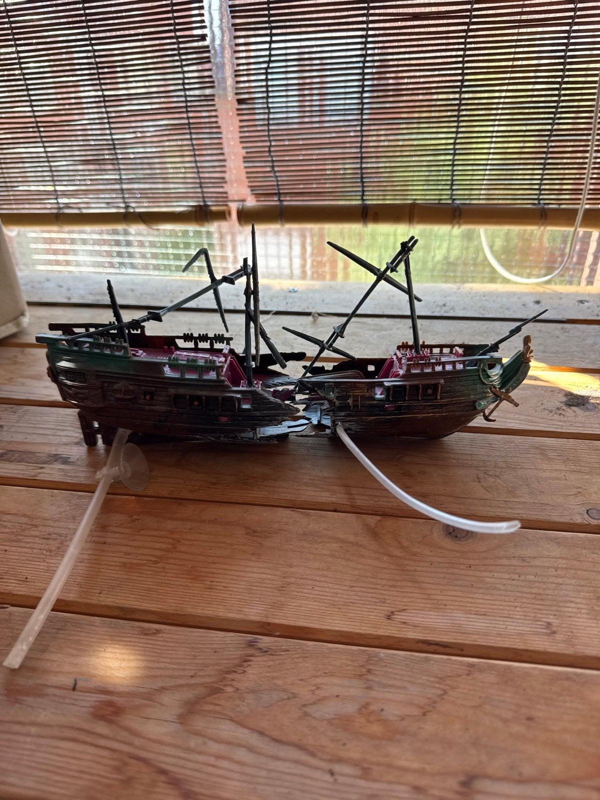 Aquariumdecoratie – Scheepswrak, Dieren en Toebehoren, Vissen | Aquaria en Toebehoren, Ophalen, Gebruikt