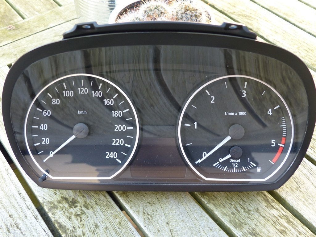 Kilometerteller / Dash BMW 120D met 10.000 Km op de teller!!, Auto-onderdelen, Dashboard en Schakelaars, Ophalen of Verzenden