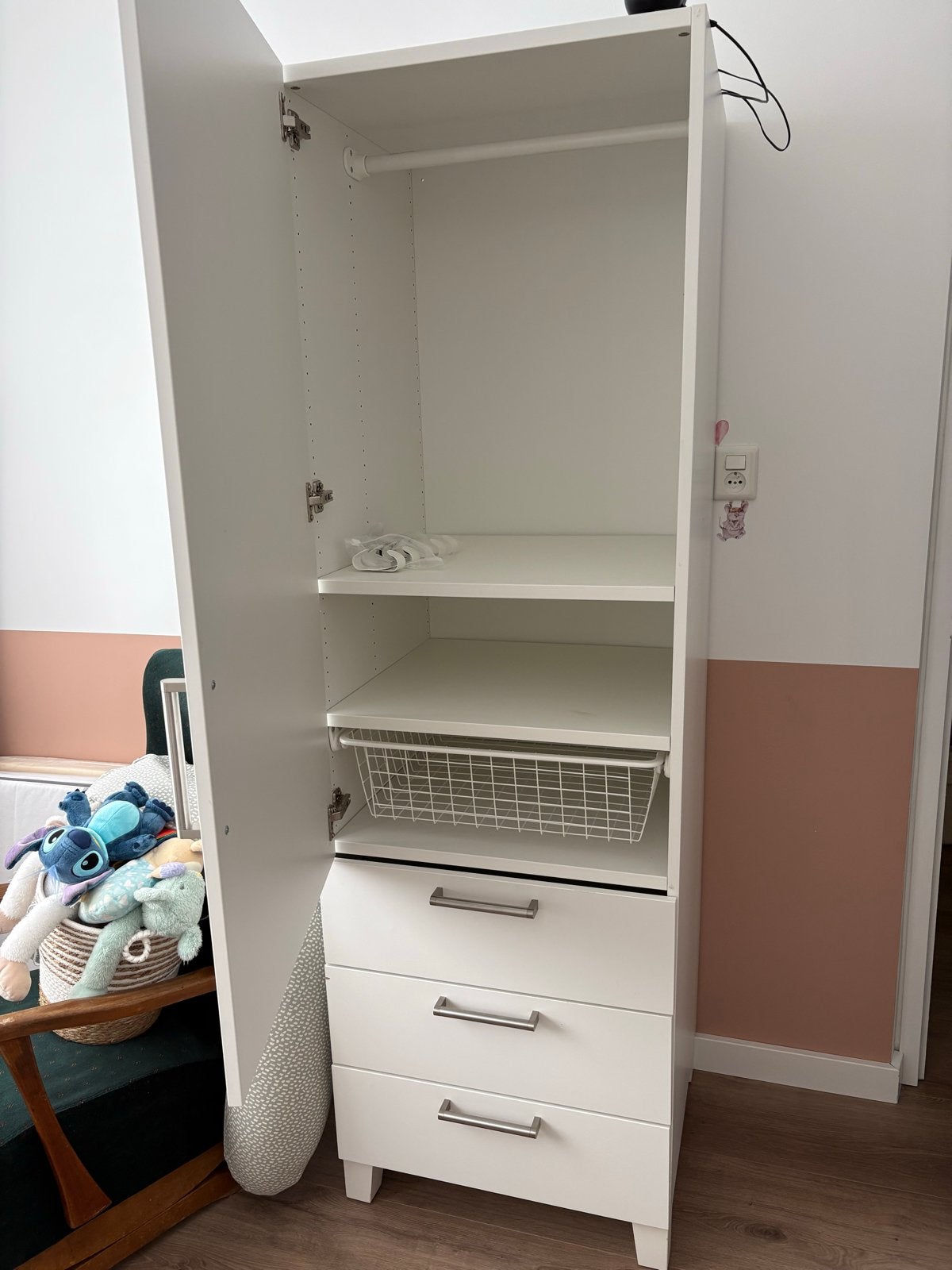 Gratis! IKEA Platsa Kast 60x55x180 cm met Hjalpa onderdelen, Huis en Inrichting, Kasten | Kledingkasten, Ophalen, Overige materialen