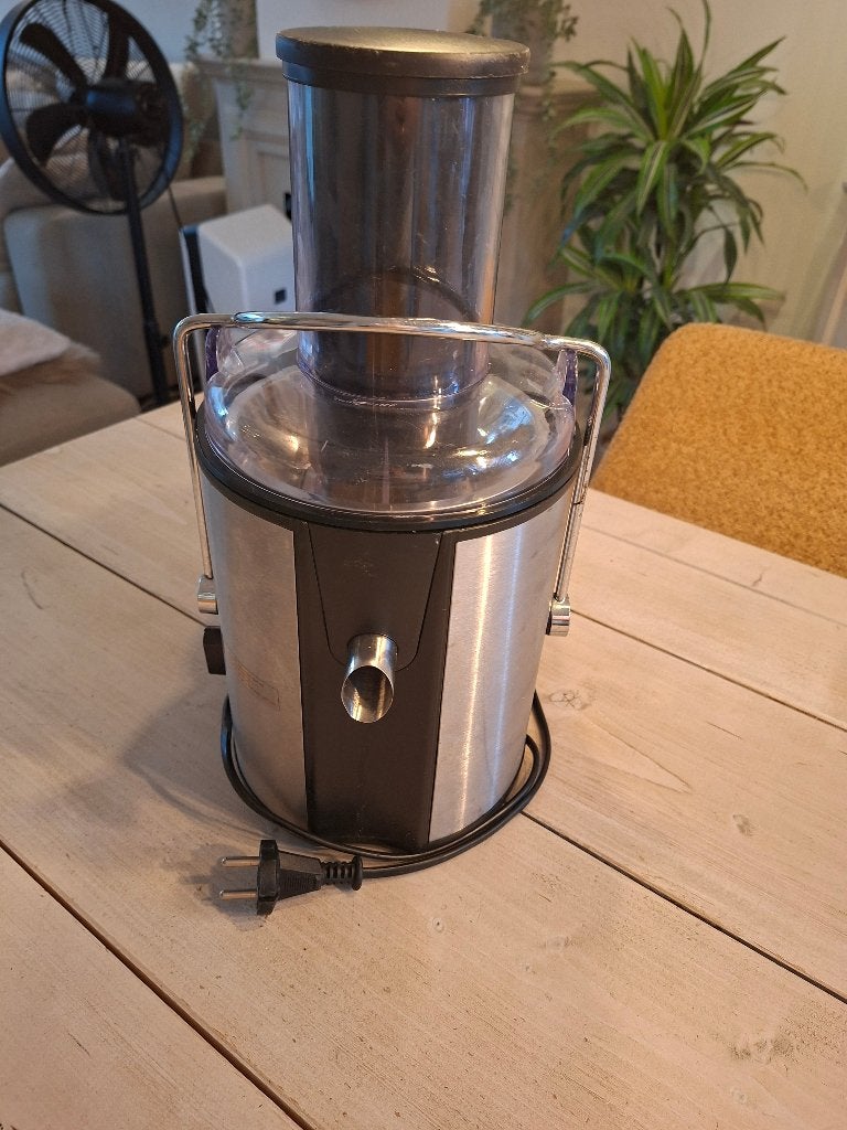 eHG Sapcentrifuge / Juicer 700W – RVS – werkend, Witgoed en Apparatuur, Juicers, Ophalen of Verzenden, Gebruikt, Elektrisch, Sapcentrifuge