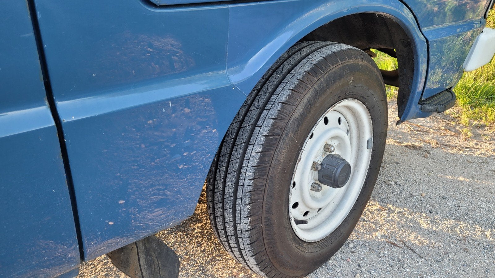 Toyota Hiace diesel uit 1982, belasting en milieuzone vrij, foto 9