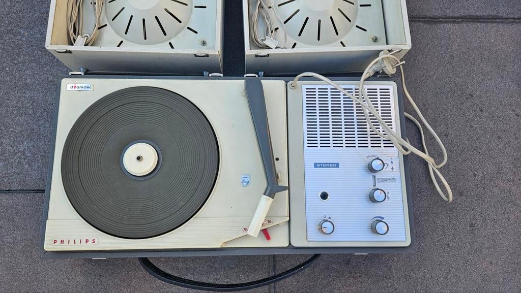 Vintage Philips Platenspeler met Externe Speakers, Audio, Tv en Foto, Platenspelers, Ophalen of Verzenden, Gebruikt, Platenspeler