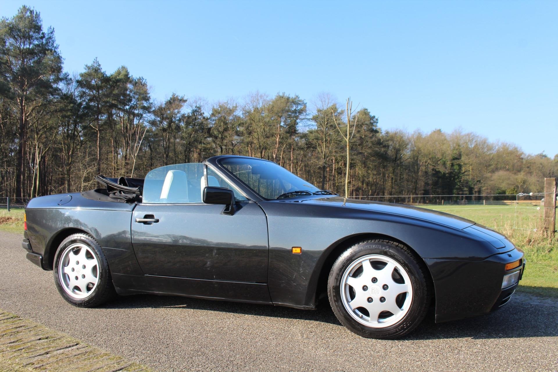 Porsche 944 3.0 S2 Cabrio 94000KM! Collectors Item!, foto 8