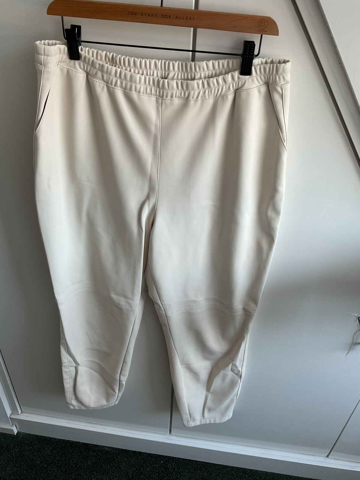 Eksept by shoeby creme vegan leather broek XL, Beige, Maat 46/48 (XL) of groter, Ophalen of Verzenden, Zo goed als nieuw