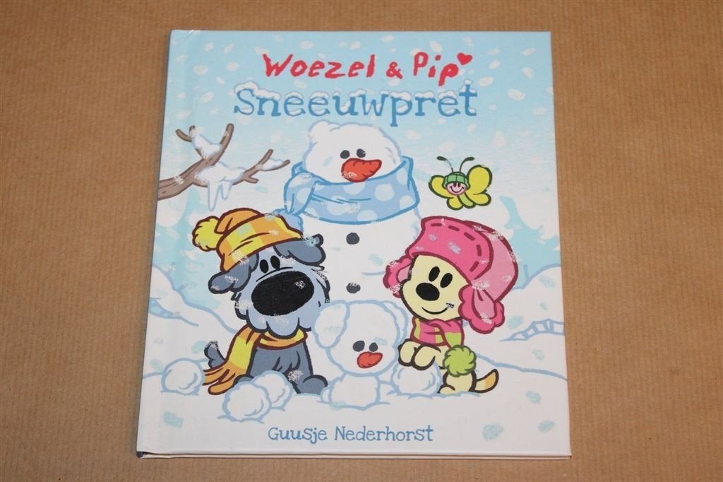Sneeuwpret — Woezel en Pip Prentenboek, Winter in Tovertuin, Boeken, Ophalen of Verzenden, Gelezen