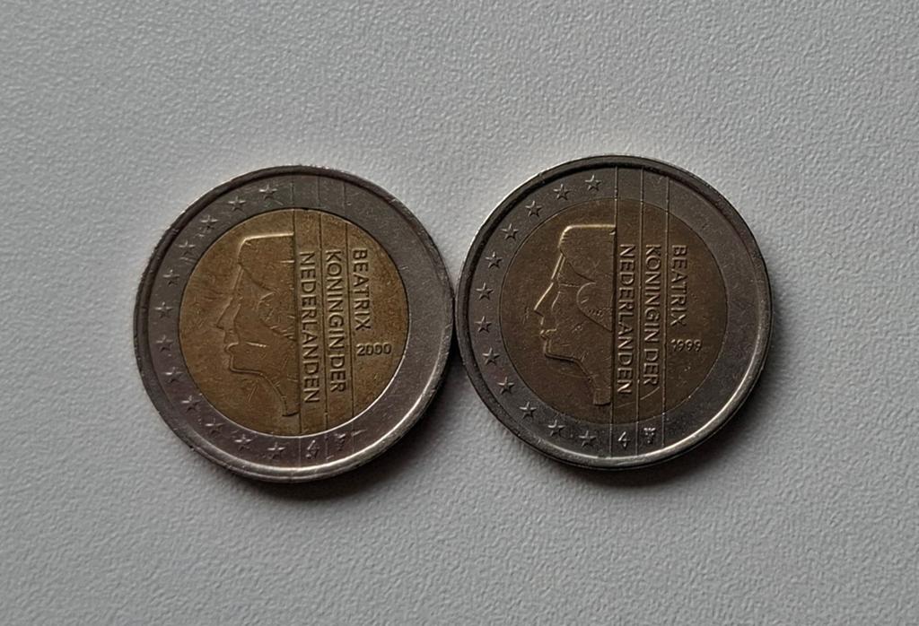 2x 2 euromunt (Beatrix koningin der Nederlanden), Postzegels en Munten, Munten | Europa | Euromunten, Ophalen of Verzenden, Overige landen