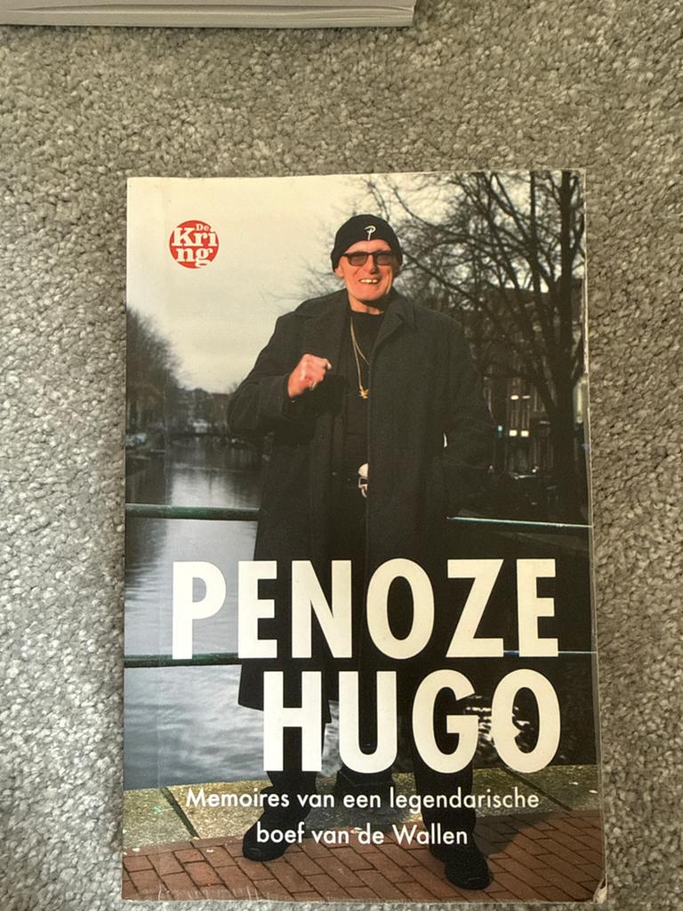 Penoze Hugo: Memoires van een legendarische boef, Ophalen of Verzenden, Zo goed als nieuw