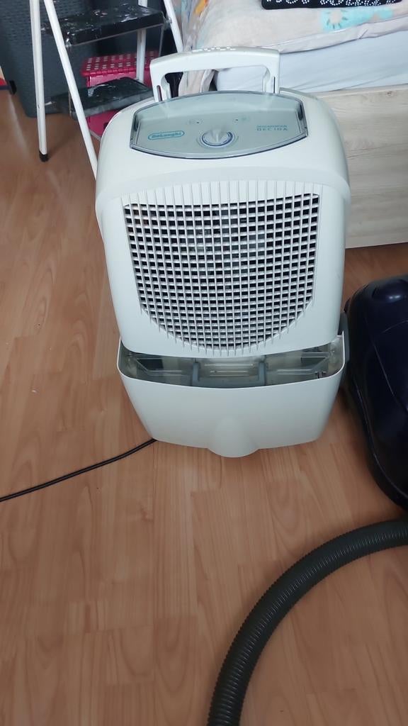 Delonghi DEC 10A ontvochtiger, Ophalen of Verzenden, Gebruikt, Luchtontvochter