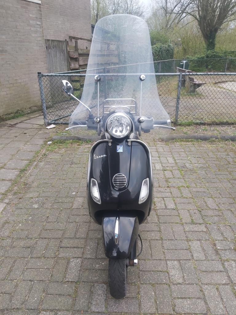 Vespa lx50 4t, Ophalen, Benzine, Vespa LX
